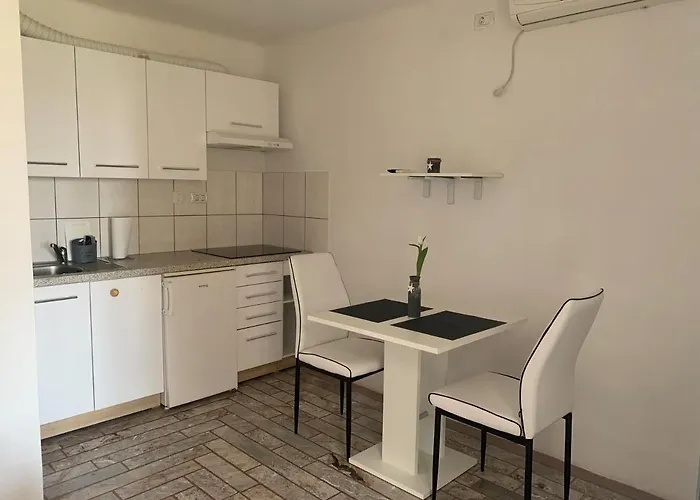 Apartmaji Amitis *